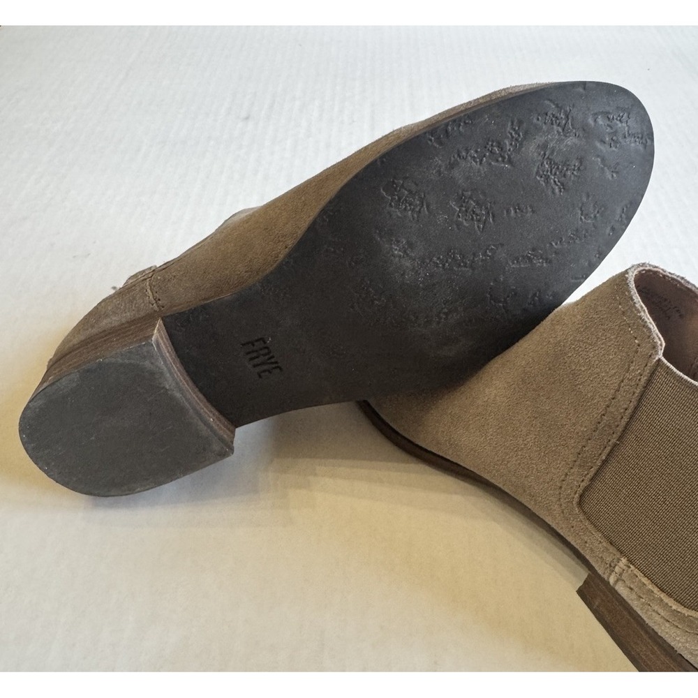 Frye Suede Chelsea Ankle Boots Booties Mushroom Taupe Women's 7 M - Picture 7 of 9